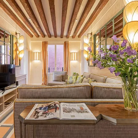 Apartment L'opera Divina- Dimora Italia -