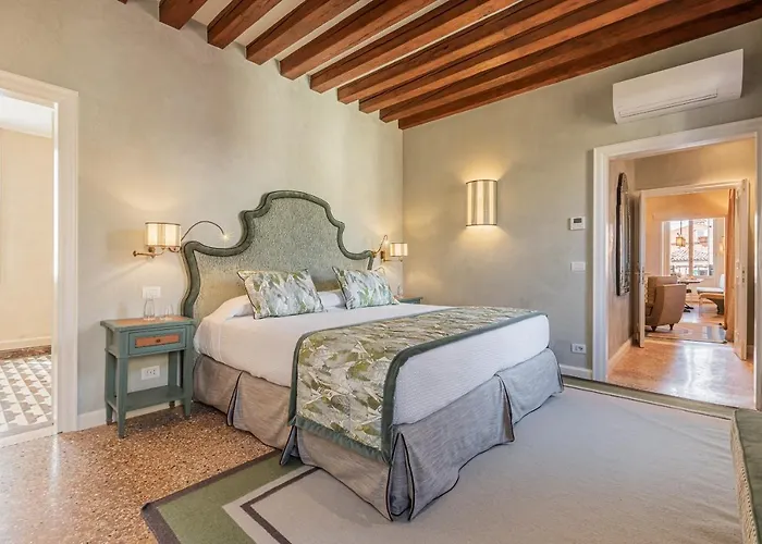 L'opera Divina- Dimora Italia - *