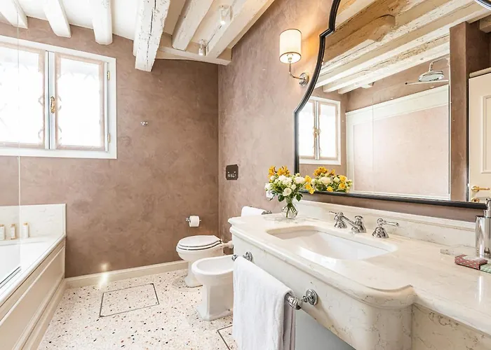 L'opera Divina- Dimora Italia - *