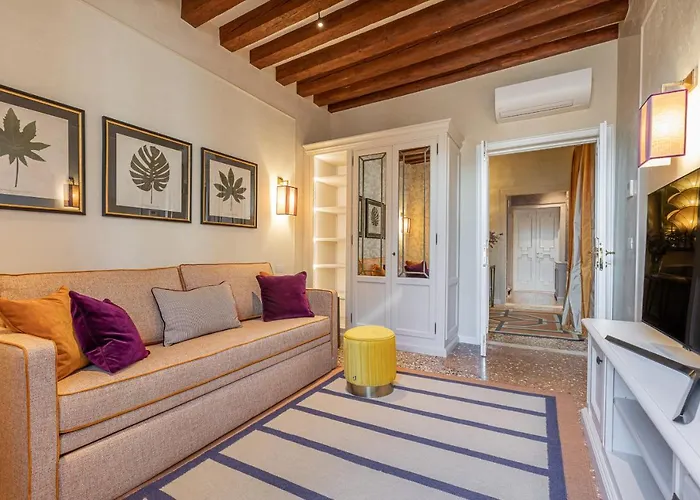 L'opera Divina- Dimora Italia - * Venedig